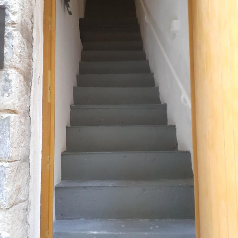 Vence... sous les toits - Studio - 13