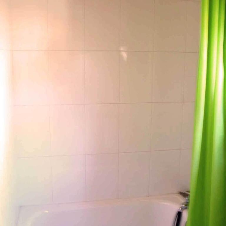 Camping Aín Jaca - Two-Bedroom Bungalow - 5