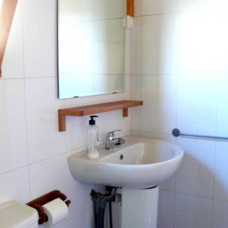 Camping Aín Jaca - Two-Bedroom Bungalow - 12