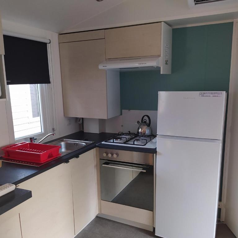 Mobile Homes by KelAir at Camping Les Genets - Mobile Home - 4