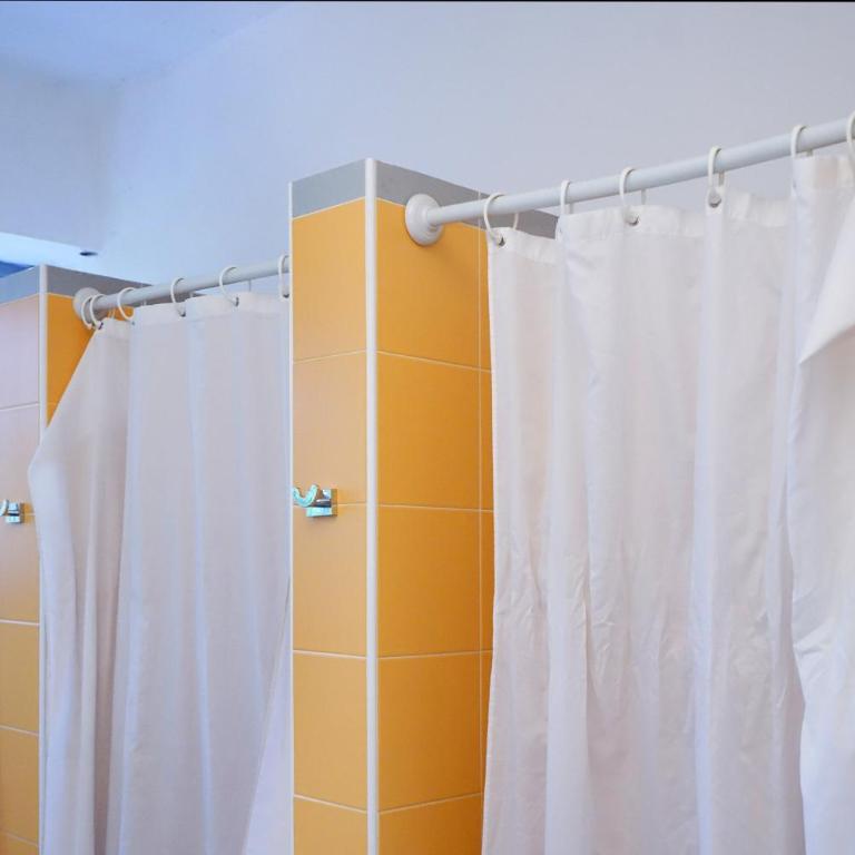 Hi! Ostello Milano - Bed in 6-Bed Female Dormitory Room - 13