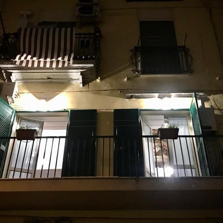 Titti e Nonna - One-Bedroom House - 18