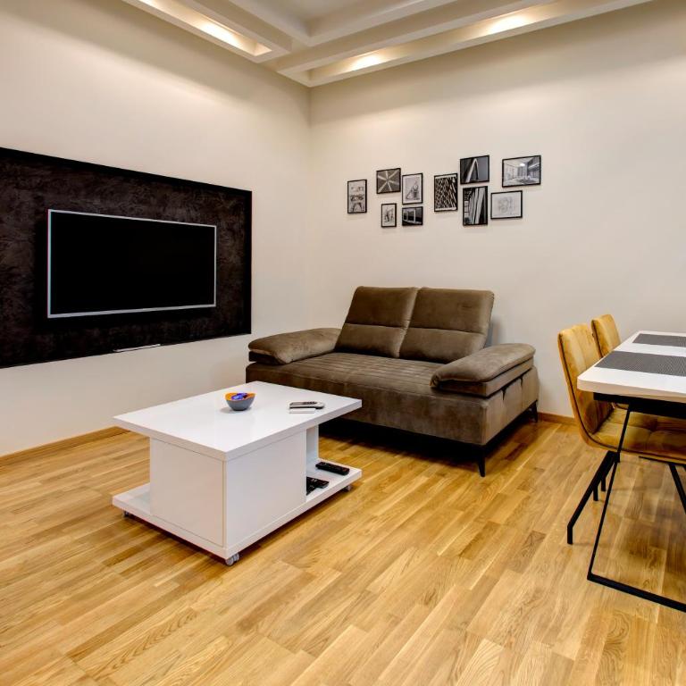 APARTMANI DOLINA SUNCA - One-Bedroom Apartment - 12