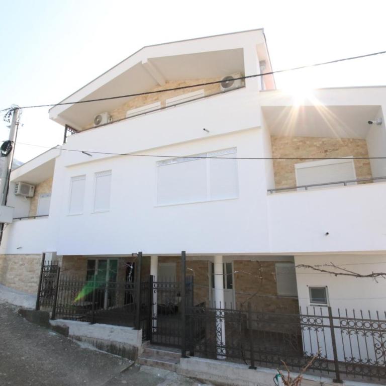 Relax Apartmani - Apartman sa 1 Spavaćom Sobom - 3
