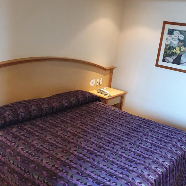 Hotel Revolución - King Room - 12
