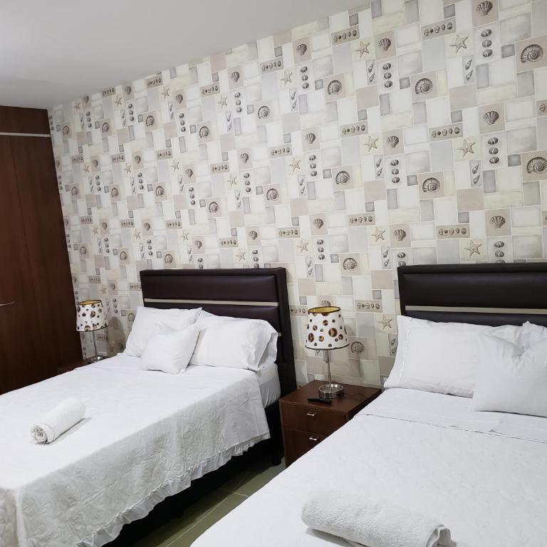 Tourist House - Habitación Doble Deluxe (2 adultos + 1 niño) - 2