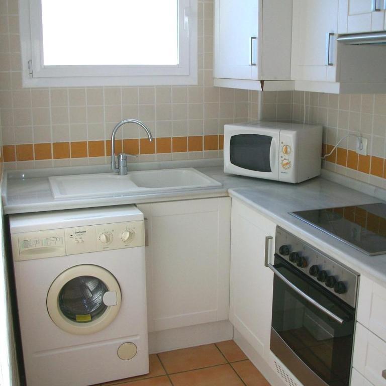 APARTAMENTOS PAR TRES - Oliva Nova - Apartamento de 2 dormitorios - 8