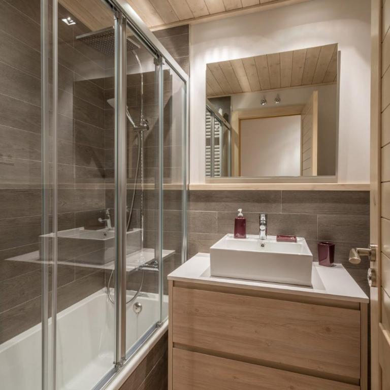 Tubo Nere by Totiaran - Three-Bedroom Apartment - 11