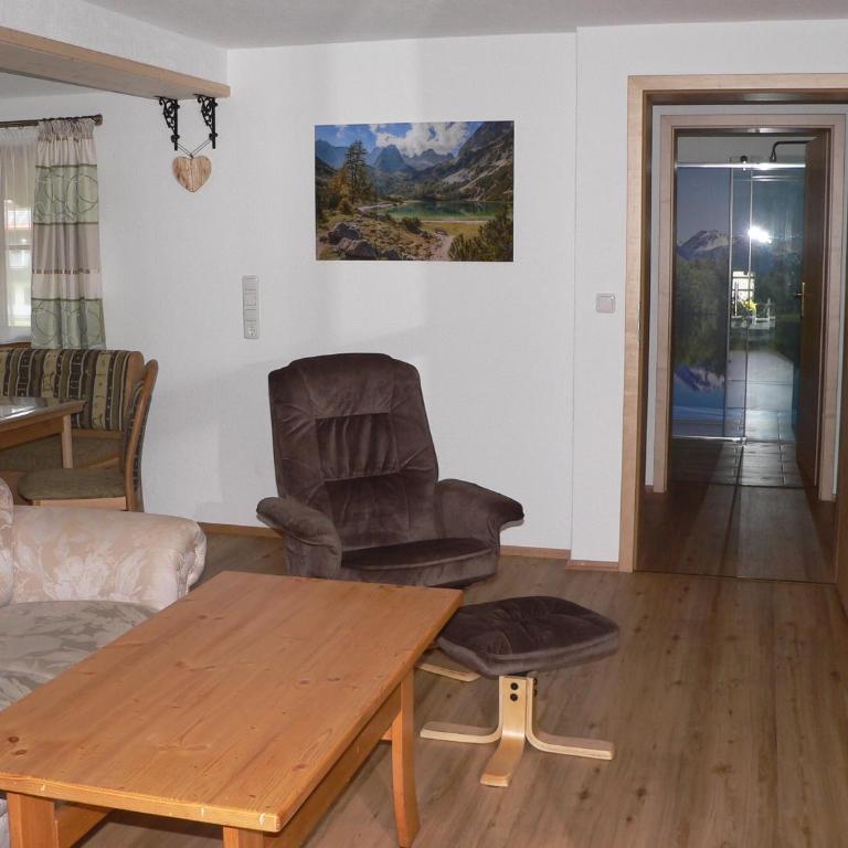 Gästehaus Gaisalpe - Apartment mit Balkon - 4