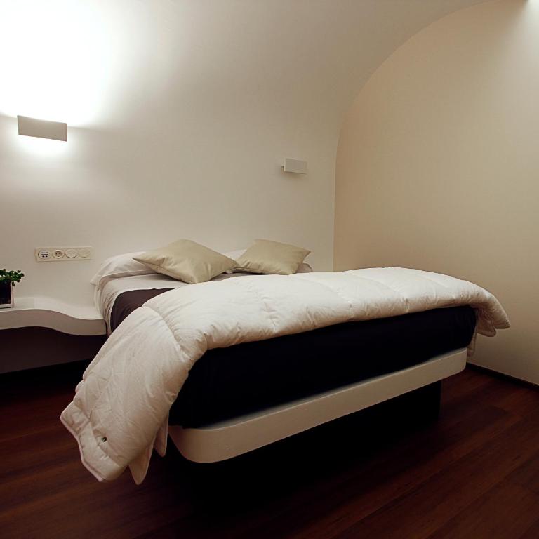 Pensión Iturriza - Habitación Doble con balcón - 9