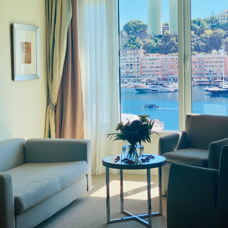 Port Palace - Suite Junior - Vue Port - 13
