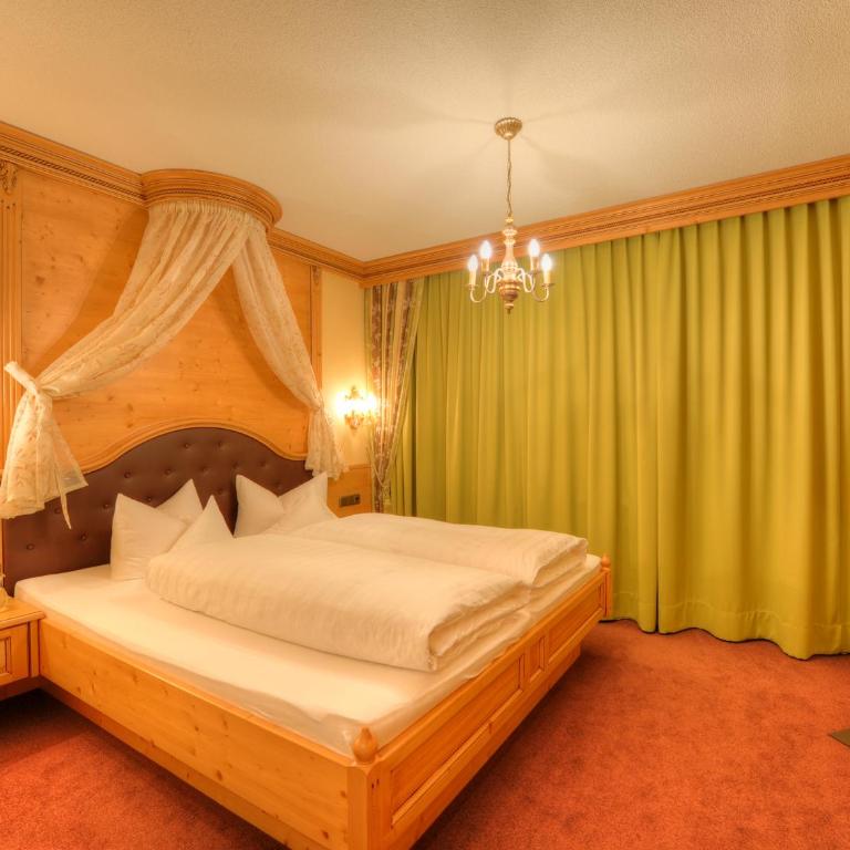Hotel Verwall - Deluxe Doppelzimmer mit Dusche - 3