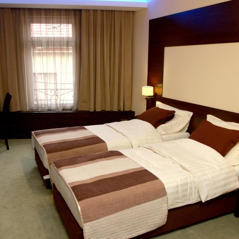 Boutique Hotel Golden Star - Dvokrevetna Soba sa Zasebnim Krevetima - 2