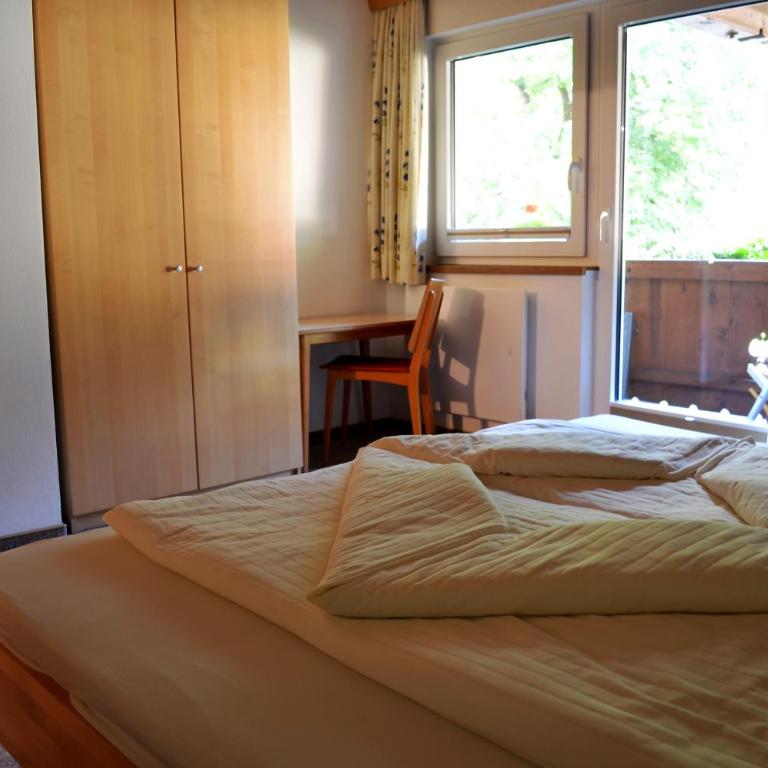 Haus Hofer - Apartment mit 2 Schlafzimmern und Balkon - 15