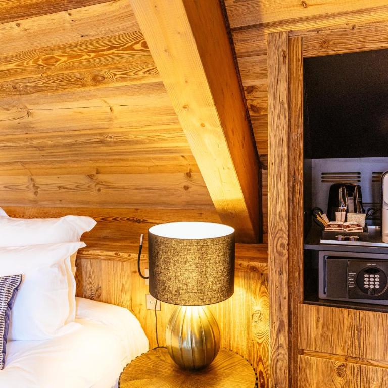 Hotel Le V de Vaujany - Suite avec Mezzanine Sud - 11