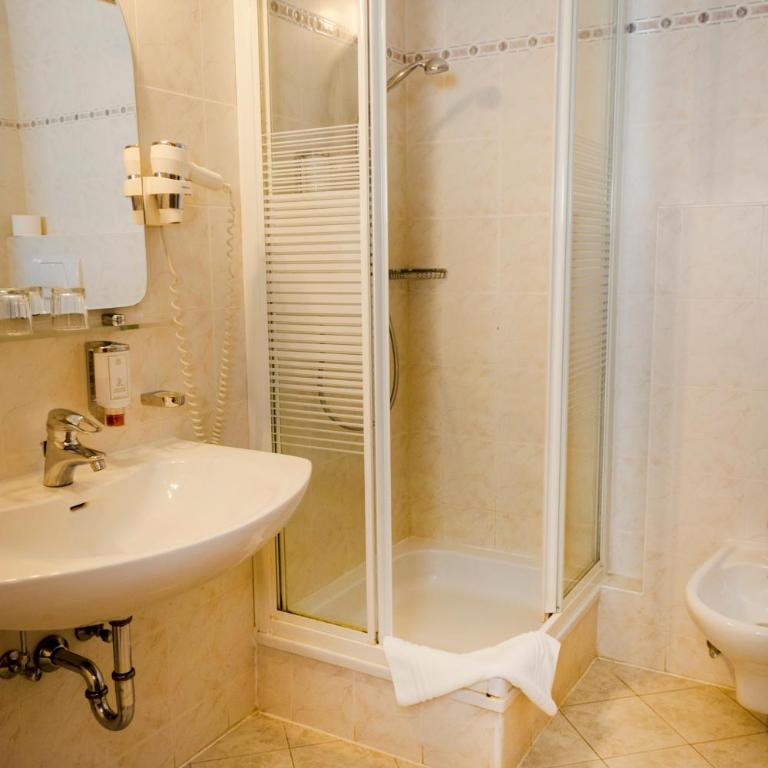 Hotel Marlingerhof - Superior Doppelzimmer mit Balkon - 2