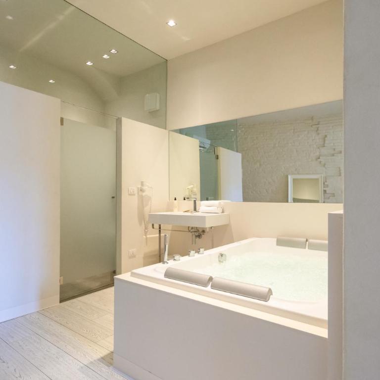 Scaravelli Residenza - Suite con Vasca Idromassaggio - 17