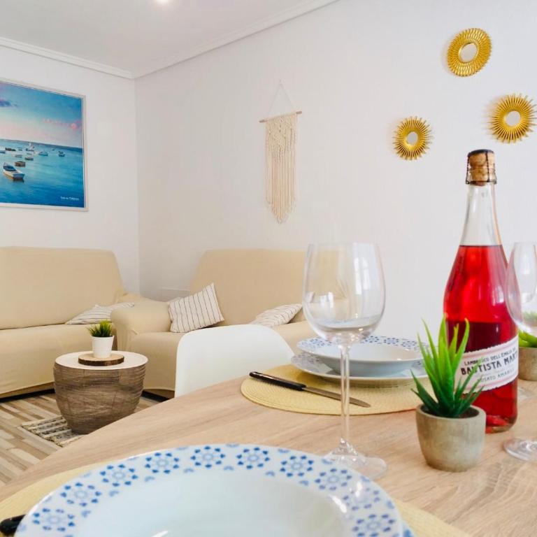 Mediterranean Chill House BBQ & Pools - Two-Bedroom Apartment - 24