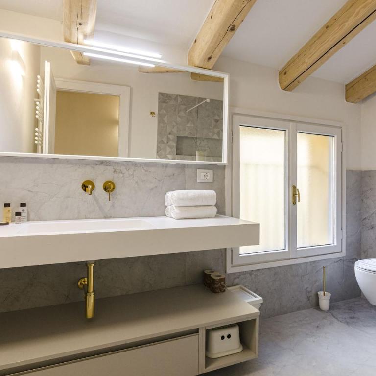 Casa Bocchi, Luxury apartment in Historical Palace - Two-Bedroom Apartment - 10
