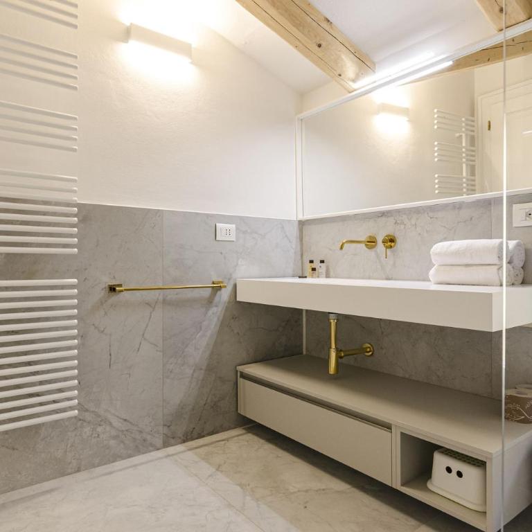 Casa Bocchi, Luxury apartment in Historical Palace - Two-Bedroom Apartment - 24