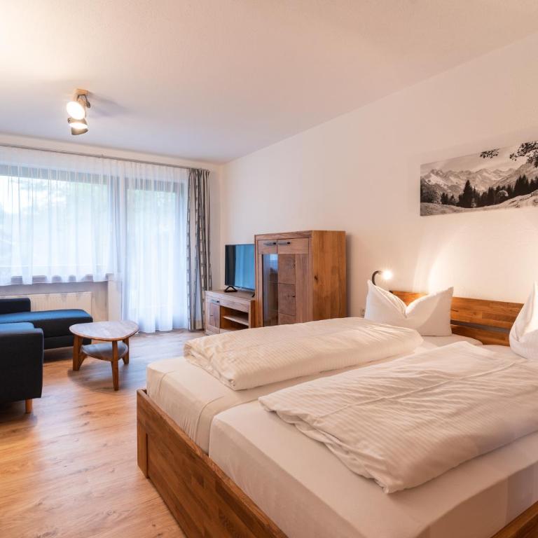 Ferienwohnungen Sattler - Apartment mit Terrasse - 3