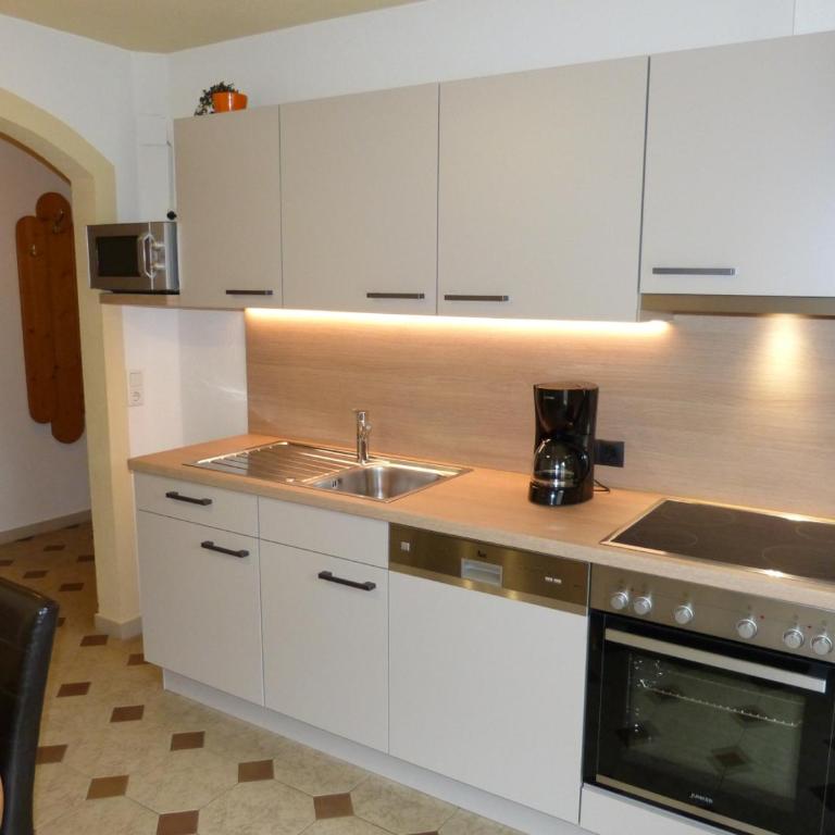 Apart Heidi - Apartment mit 2 Schlafzimmern mit Balkon und Terrasse - 3