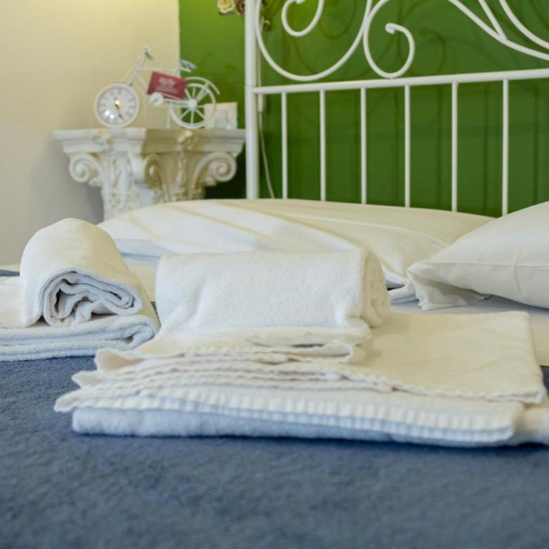 Madam Treviso - Habitación Doble Estándar con baño compartido - 1