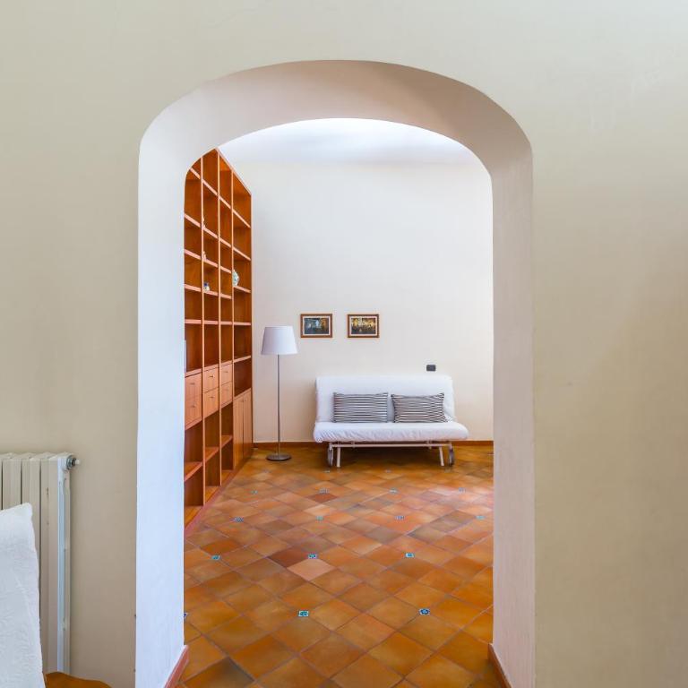 Casa 45 - in centro storico vicino al Teatro Verdi e al Crescent - Appartamento - 26