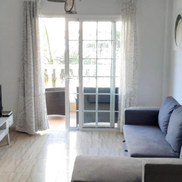 Beach apartment with pool - Two-Bedroom Apartment - 1