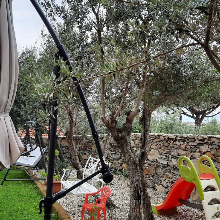 Poggio degli Ulivi - Appartamento con 1 Camera da Letto - 55