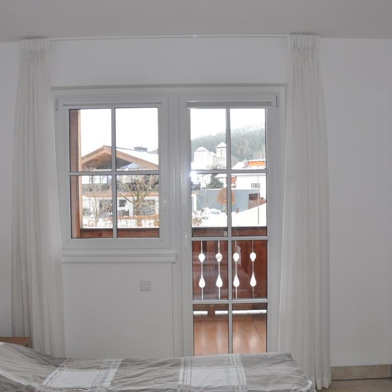 Avenida Mountain Resort A11 - Three-Bedroom Apartment - 13
