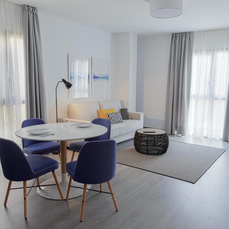 Caleta Homes - Ancha del Carmen - Apartamento - 1