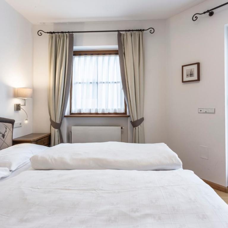 Residence Castel - Appartamento con 2 Camere da Letto - 17