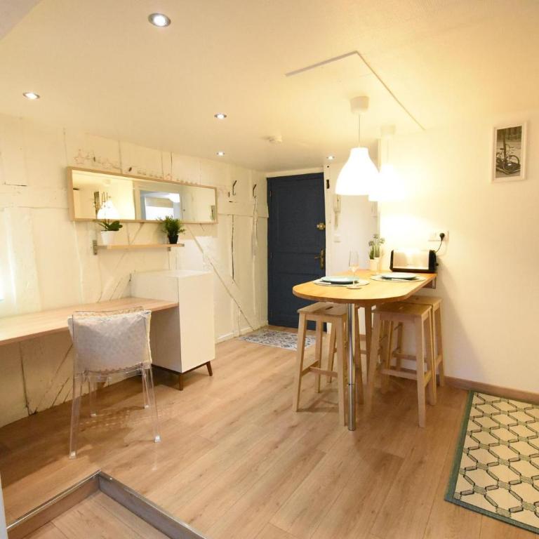 STUDIO dans le COEUR HISTORIQUE (WIFI et GARE) - Apartamento de 1 dormitorio - 6