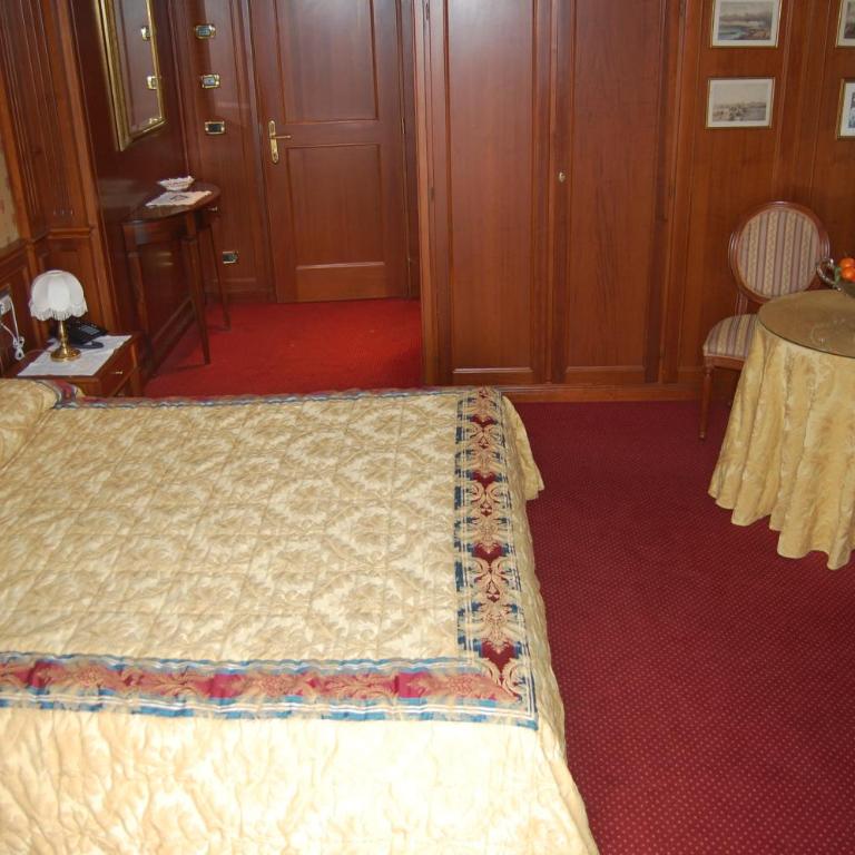 Hotel Olympic - Camera Doppia con Letti Singoli - 4