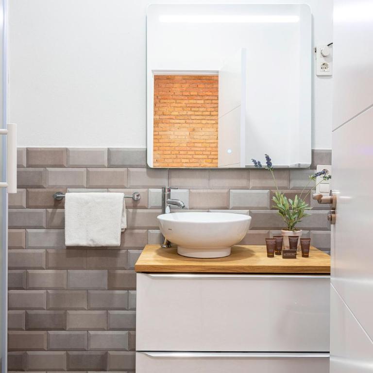 Genteel Home Plaza Nueva Granada - One-Bedroom Apartment without Terrace - 13
