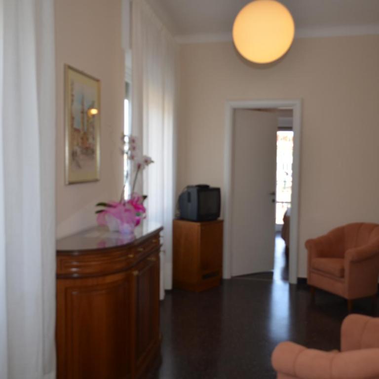 Genovese Villa Elena Appartamenti - Appartement 1 Chambre - 4