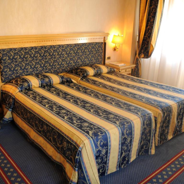 Hotel Excelsior San Marco - Camera Deluxe Doppia con Letti Singoli - 1