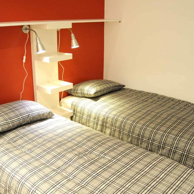 Your Home in Barcelona Apartments - Two-Bedroom Apartment - 9
