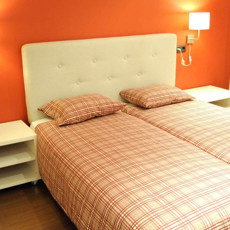 Your Home in Barcelona Apartments - Two-Bedroom Apartment - 8