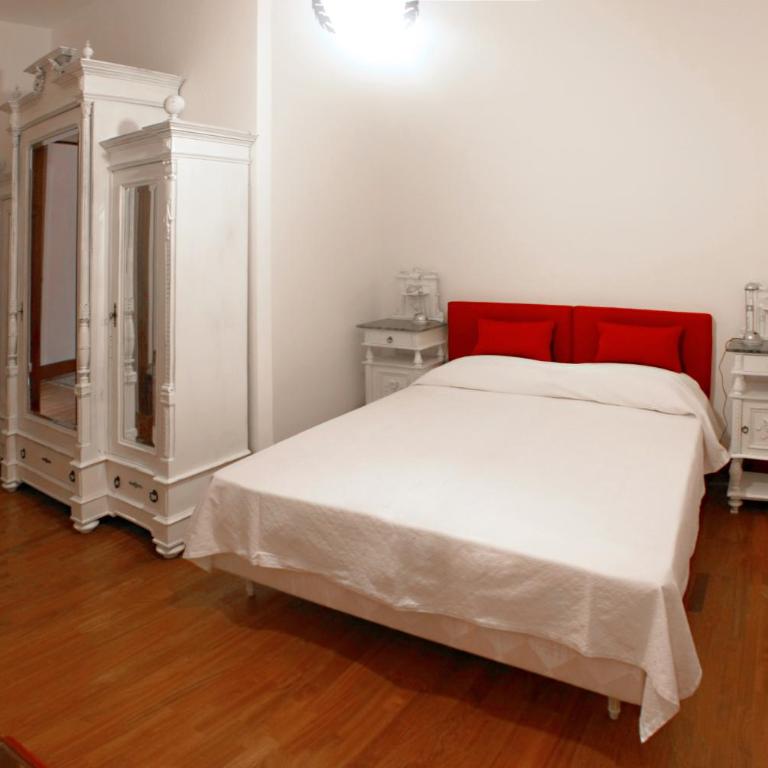 Bellezza Suites - Standard Double Room - 7