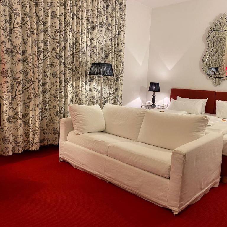 Hotel Deutscher Kaiser - Deluxe Doppel-/Zweibettzimmer - 2