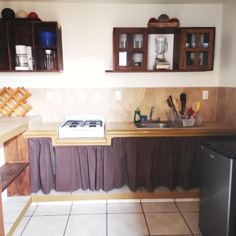 Terraza Suites - Adults Only - King Suite with Kitchen - 22