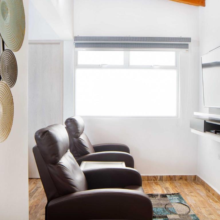 Miracle - One-Bedroom Apartment - 13