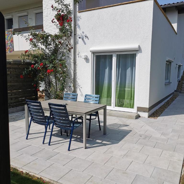Sonnenoase Lindenberg - Apartment mit 1 Schlafzimmer - 2