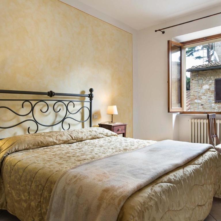 B&B San Gimignano Diffuso - Two-Bedroom Apartment - Historical Center (4 Adults) - 2