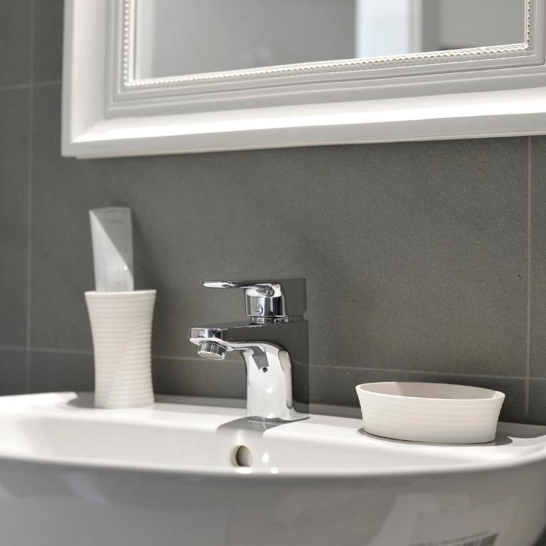 UR-NEST Dolfi - One-Bedroom Apartment - 19