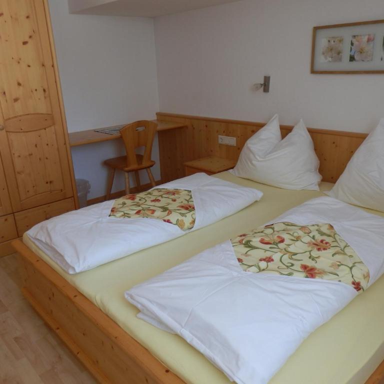 Haus Sonnental - Apartment mit 2 Schlafzimmern und Balkon - 9