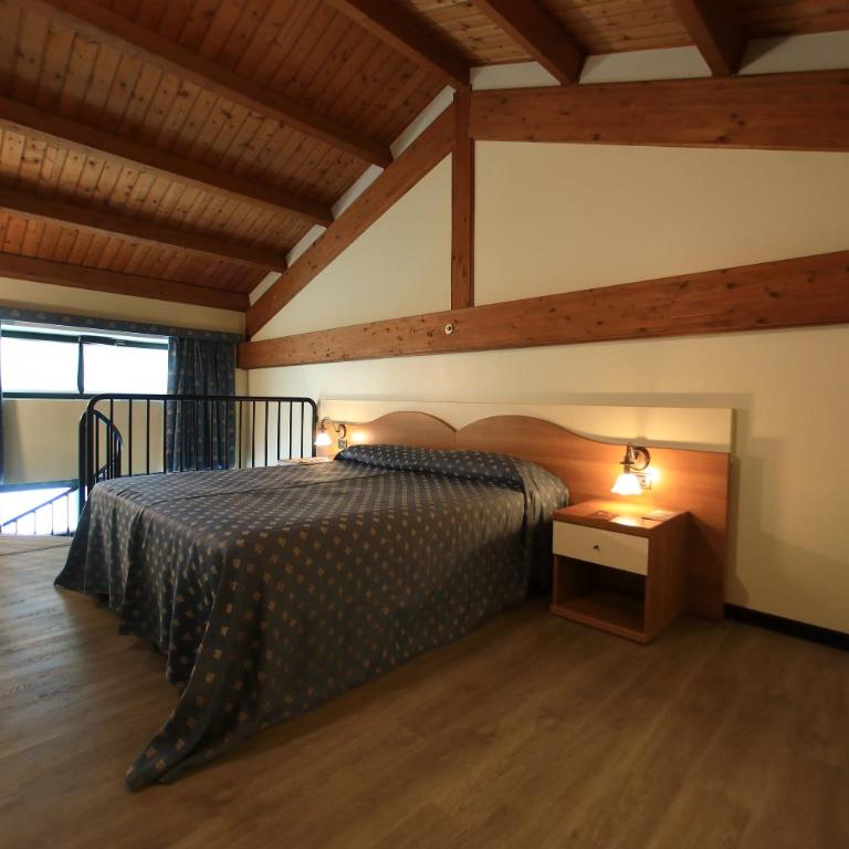 Hotel Eden - Camera Familiare - 2