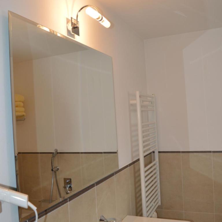 Chalet Regina - Appartamento con 1 Camera da Letto - 2